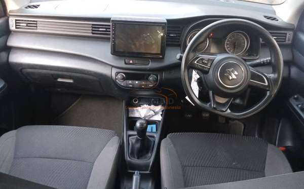 SUZUKI ERTIGA GL