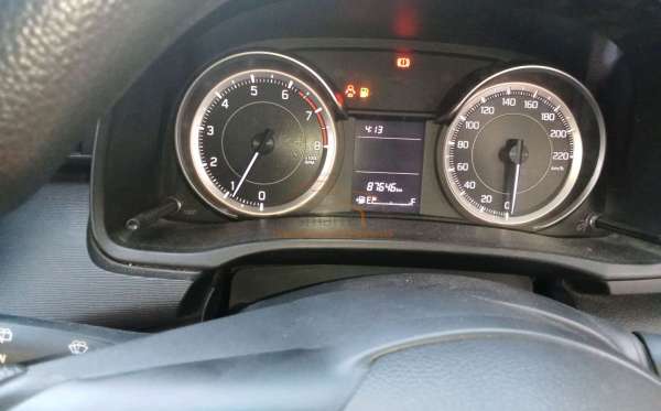 SUZUKI ERTIGA GL