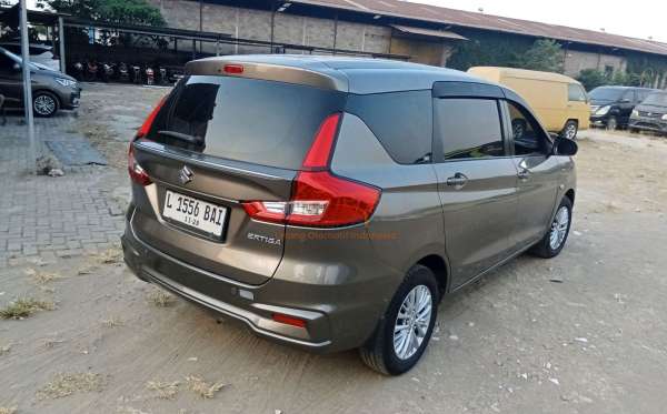 SUZUKI ERTIGA GL