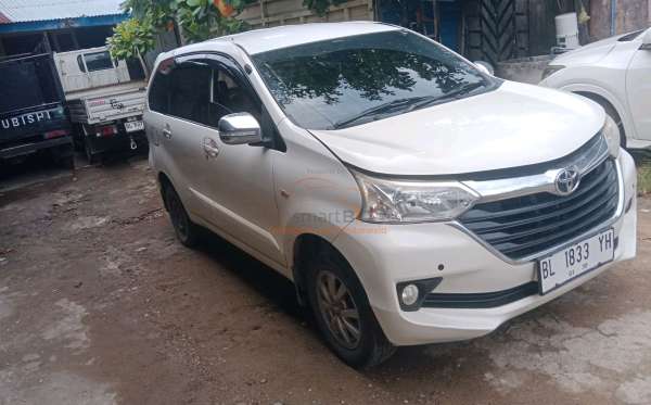 TOYOTA AVANZA