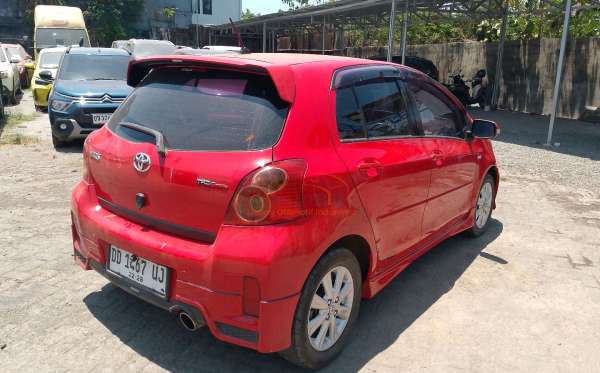 TOYOTA YARIS 1.5 S