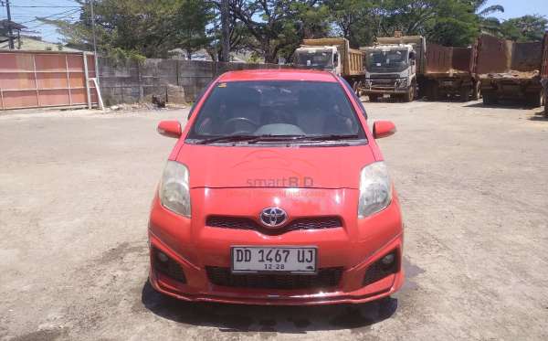 TOYOTA YARIS 1.5 S
