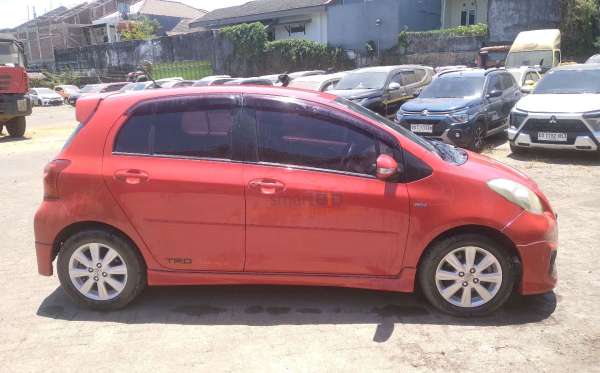 TOYOTA YARIS 1.5 S
