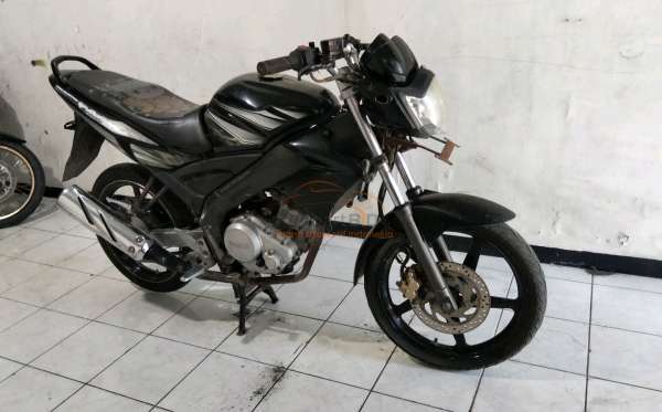 YAMAHA VIXION