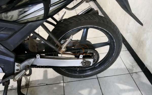 YAMAHA VIXION
