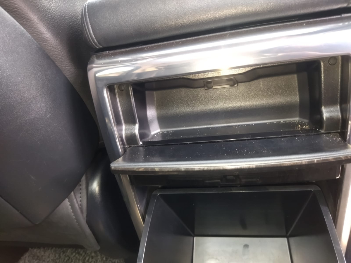 TOYOTA ALPHARD  2.5