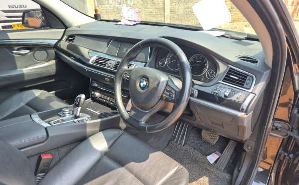BMW  535I