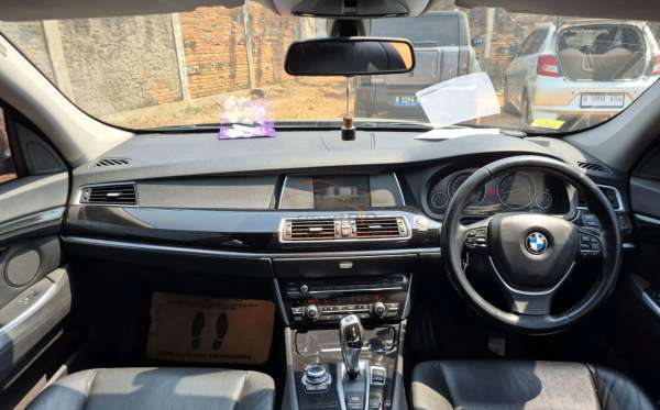 BMW  535I