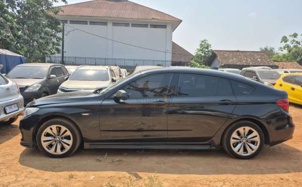 BMW  535I