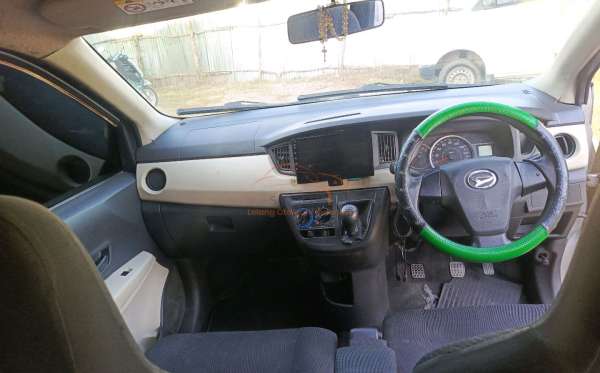 DAIHATSU SIGRA 1.2 X