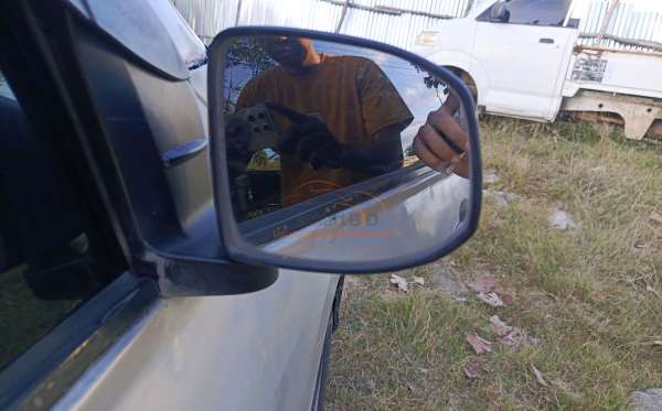 DAIHATSU SIGRA 1.2 X