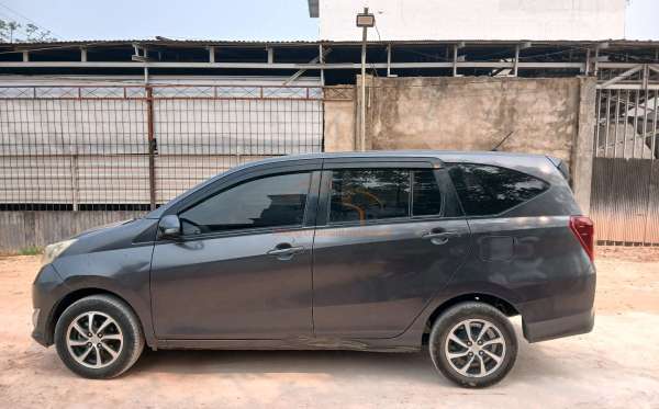 DAIHATSU SIGRA
