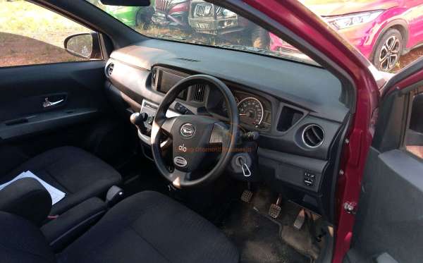 DAIHATSU SIGRA