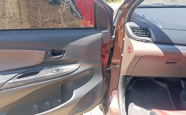 DAIHATSU XENIA R SPORTY