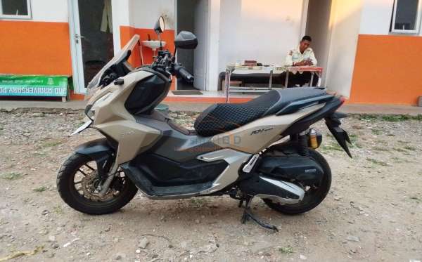HONDA ADV 160 ABS