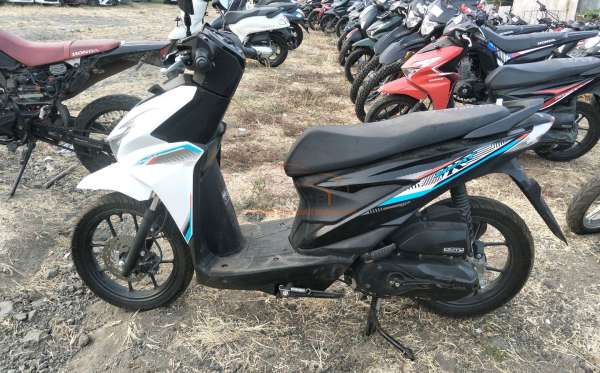 HONDA  BEAT