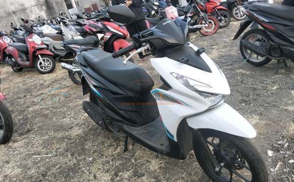 HONDA  BEAT