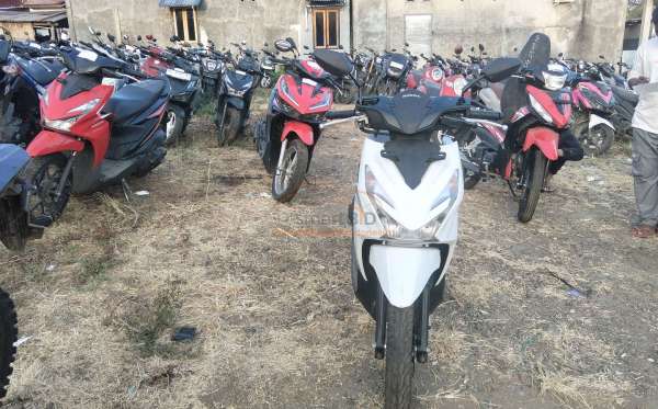 HONDA  BEAT