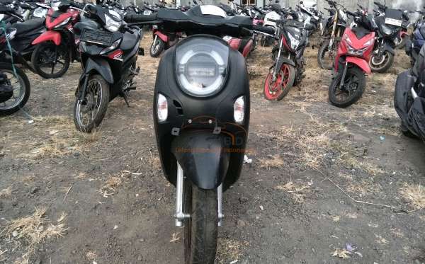 HONDA  SCOOPY