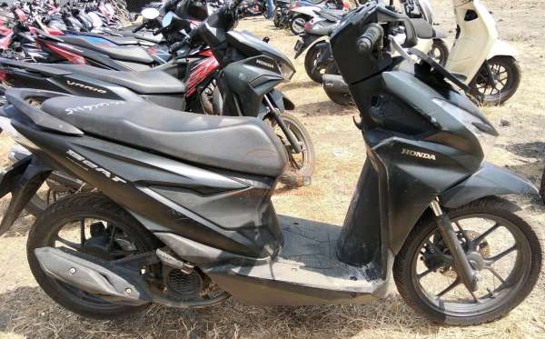 HONDA  BEAT