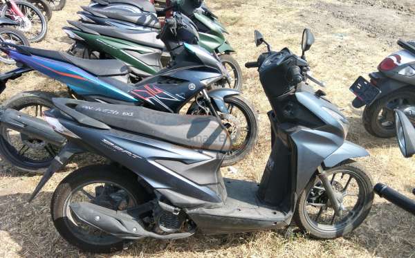 HONDA  BEAT