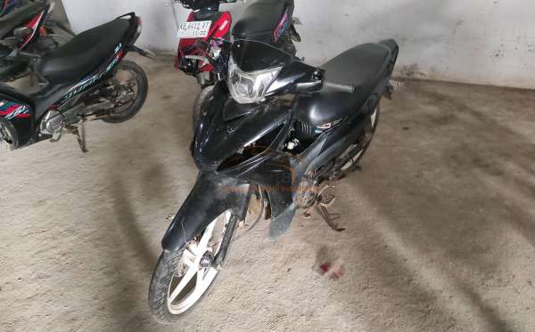 HONDA  REVO