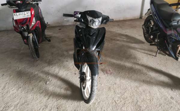 HONDA  REVO