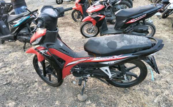 HONDA REVO X
