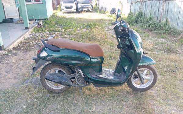 HONDA SCOOPY