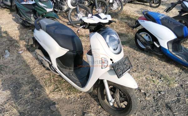 HONDA  SCOOPY