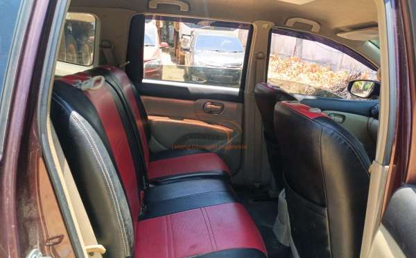 NISSAN GRAND LIVINA