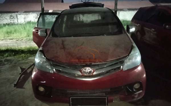 TOYOTA AVANZA