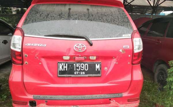 TOYOTA AVANZA