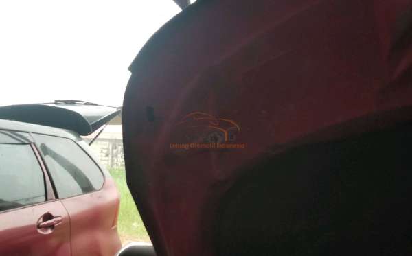TOYOTA AVANZA