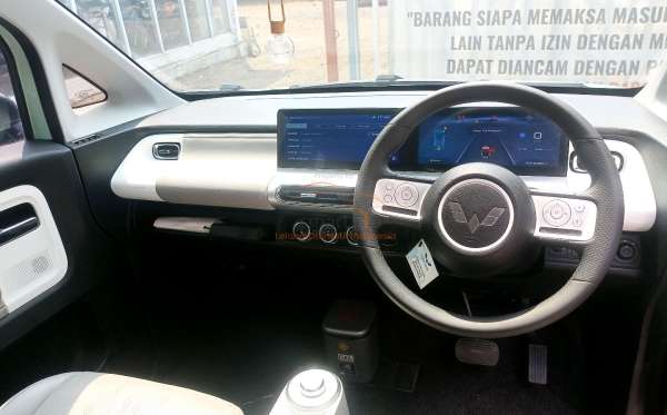 WULING AIR EV