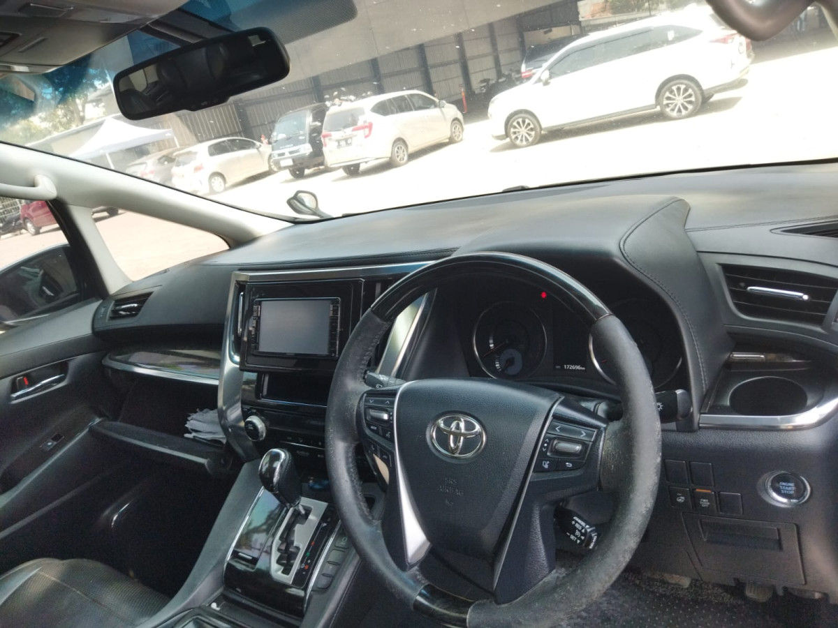 TOYOTA ALPHARD  2.5