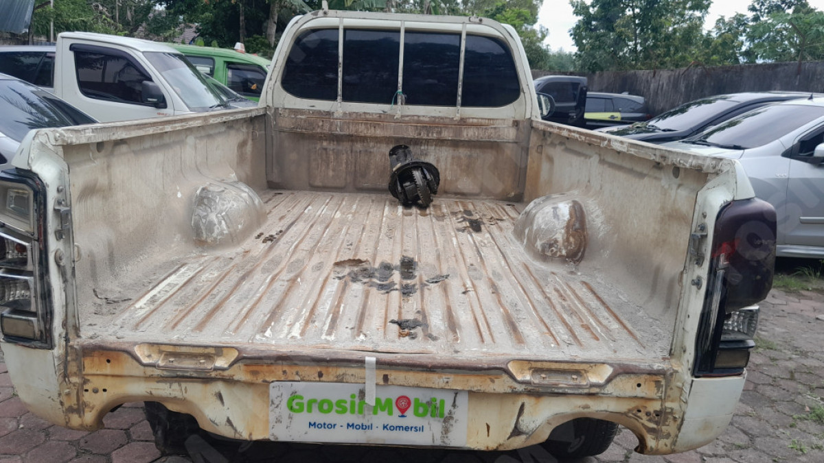 MITSUBISHI  TRITON HDX SC