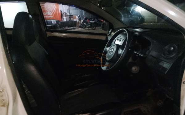 DAIHATSU AYLA