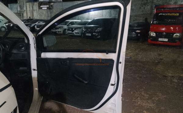 DAIHATSU AYLA