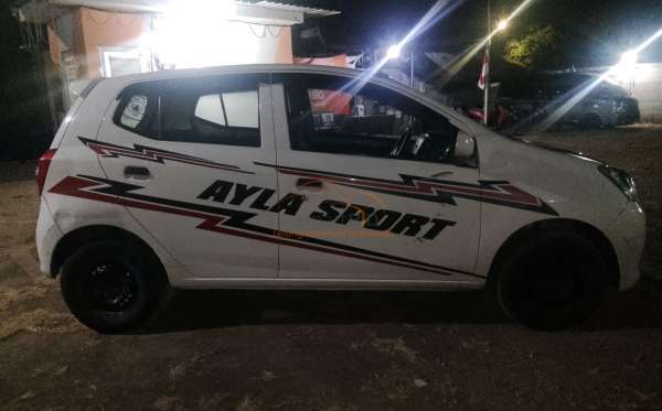DAIHATSU AYLA