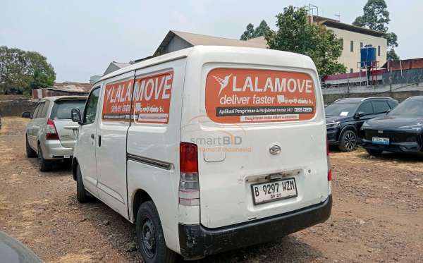 DAIHATSU GRAN MAX BLIND VAN