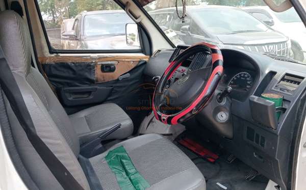 DAIHATSU GRAN MAX BLIND VAN