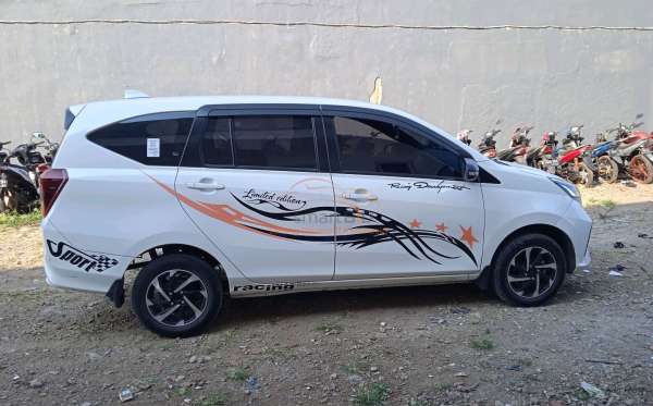 DAIHATSU  SIGRA  R