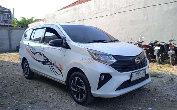DAIHATSU  SIGRA  R