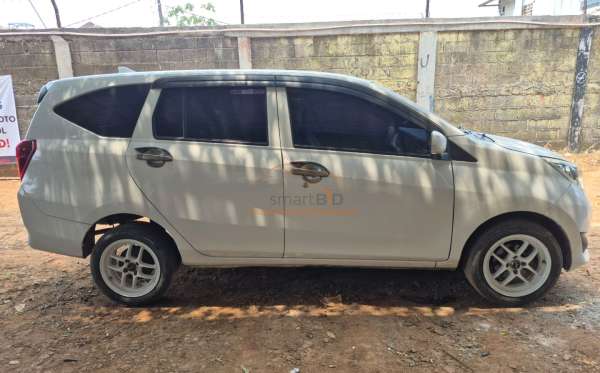 DAIHATSU SIGRA X