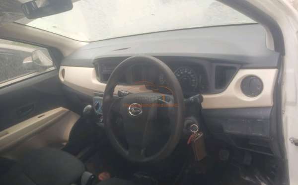 DAIHATSU SIGRA