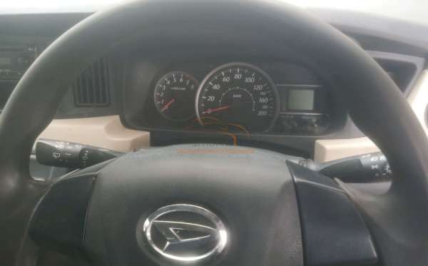 DAIHATSU SIGRA