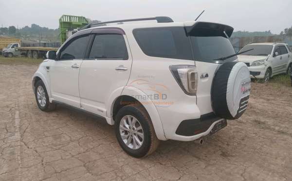 DAIHATSU TERIOS
