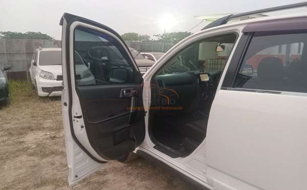 DAIHATSU TERIOS