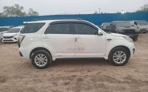 DAIHATSU TERIOS